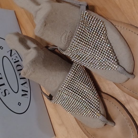 Steve Madden shiny sandals size 8 - Picture 2 of 6